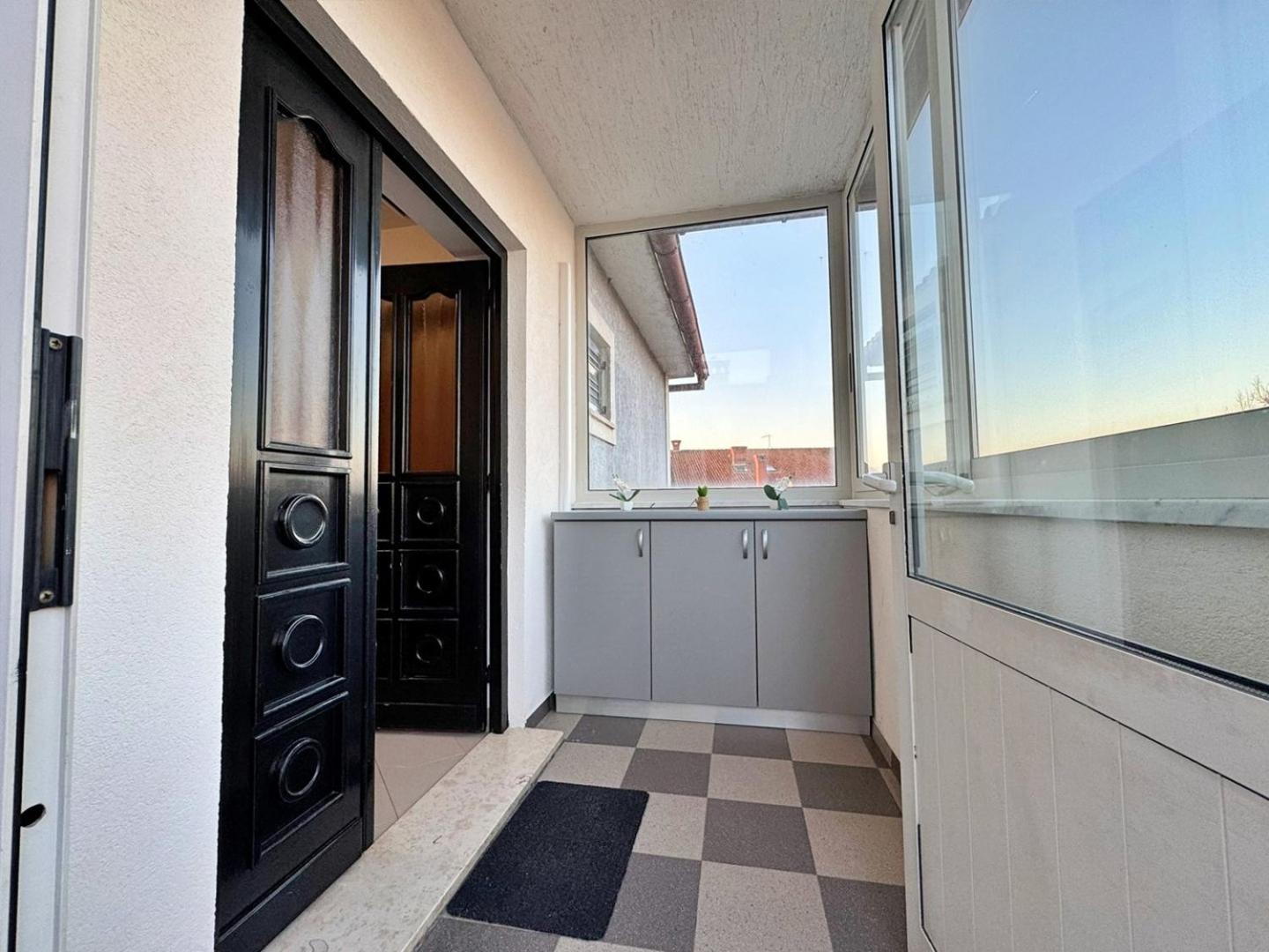 Apartments Katarina Malinska Luaran gambar