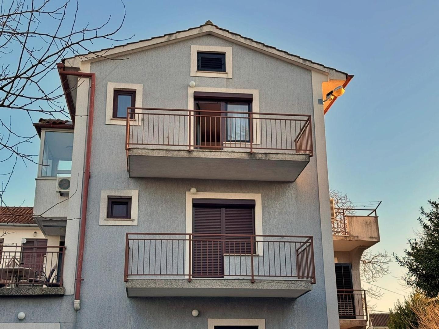 Apartments Katarina Malinska Luaran gambar